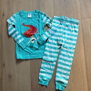 Hanna Andersson Ariel pajamas 4T